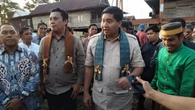 Menteri PKP Serahkan Pencairan Pembiayaan Mikro Perumahan, Bukti Negara Hadir untuk Rakyat Kecil